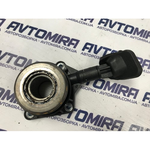 Выжимной подшипник Ford Focus 3 2.0 TDCi 2011-2017 3182600220